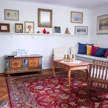 Chaloupka Pod Skalou *