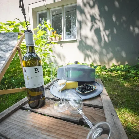 Chaloupka Pod Skalou بيت للعطل Libošovice