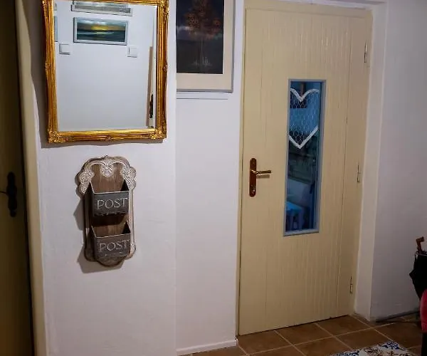 Feriehus Chaloupka Pod Skalou Libošovice